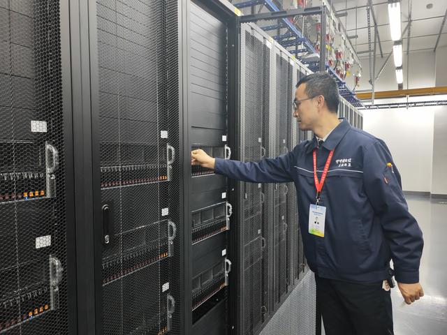 算力支撑让人工智能在中国行稳致远