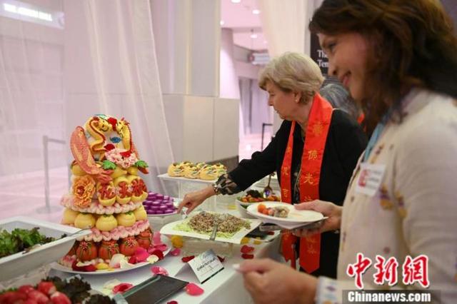 彼得·辛格：人工智能伦理能否跨越物种界限？