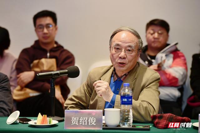 AI时代文学走向何处？作家学者共话人工智能与文学未来