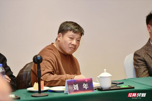 AI时代文学走向何处？作家学者共话人工智能与文学未来